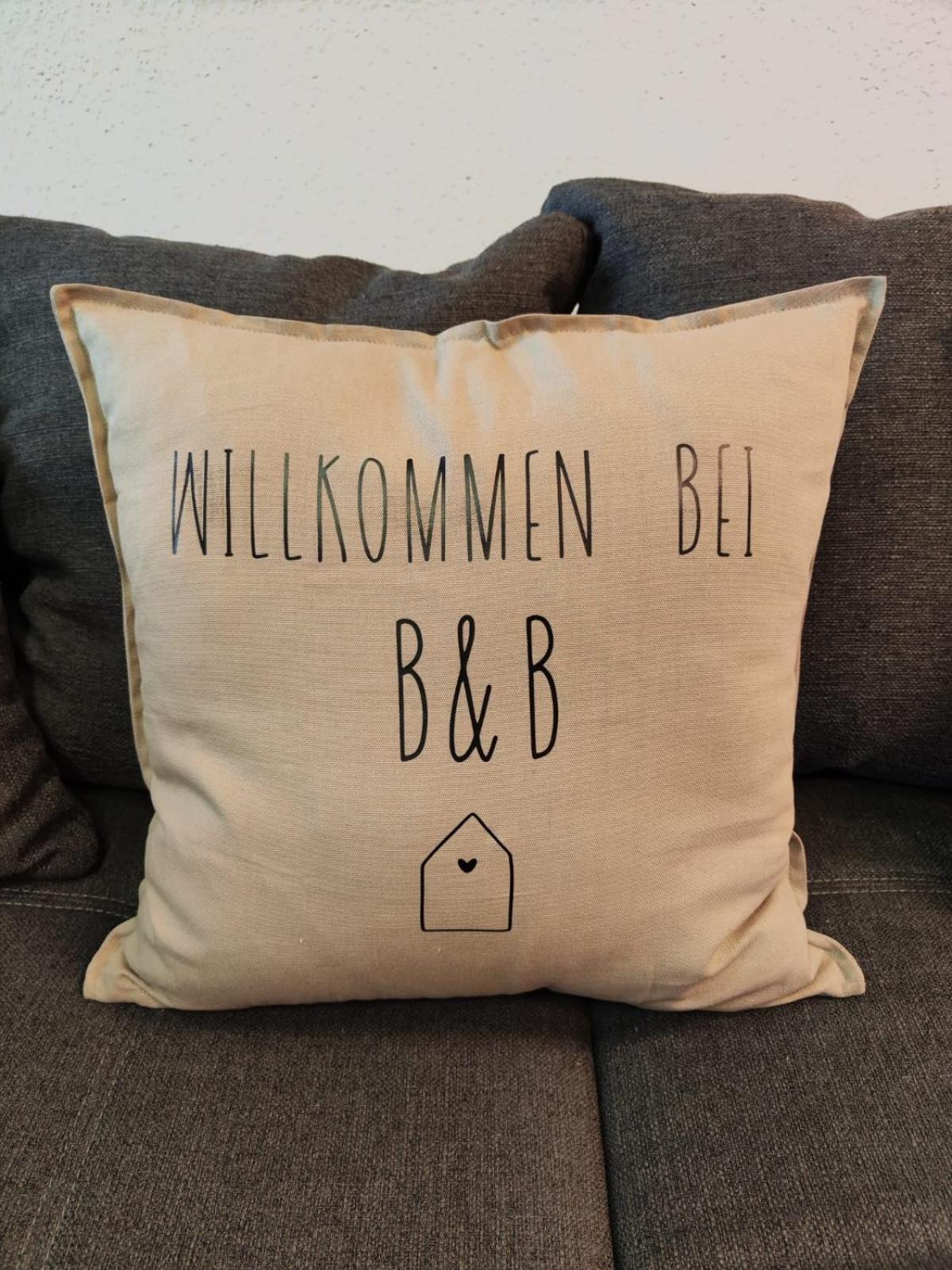 * Wohlfuehloase Koeln I * Apartment Екстериор снимка